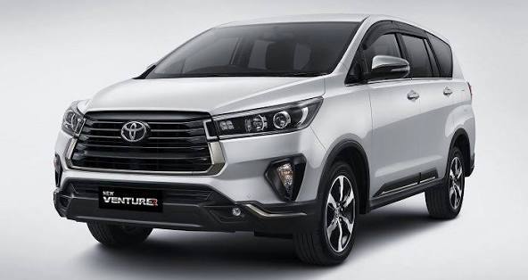 Toyota Innova 2021